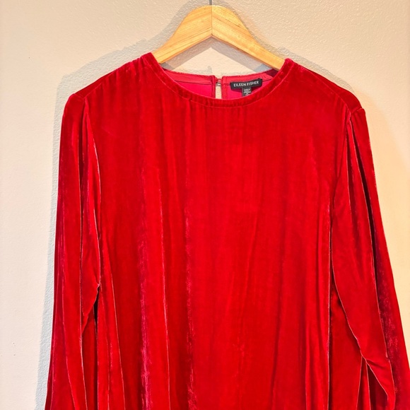 NWT Eileen Fisher Red Velvet Crew Neck Dress, Medium, Elegant Chic Minimalist - Picture 3 of 14
